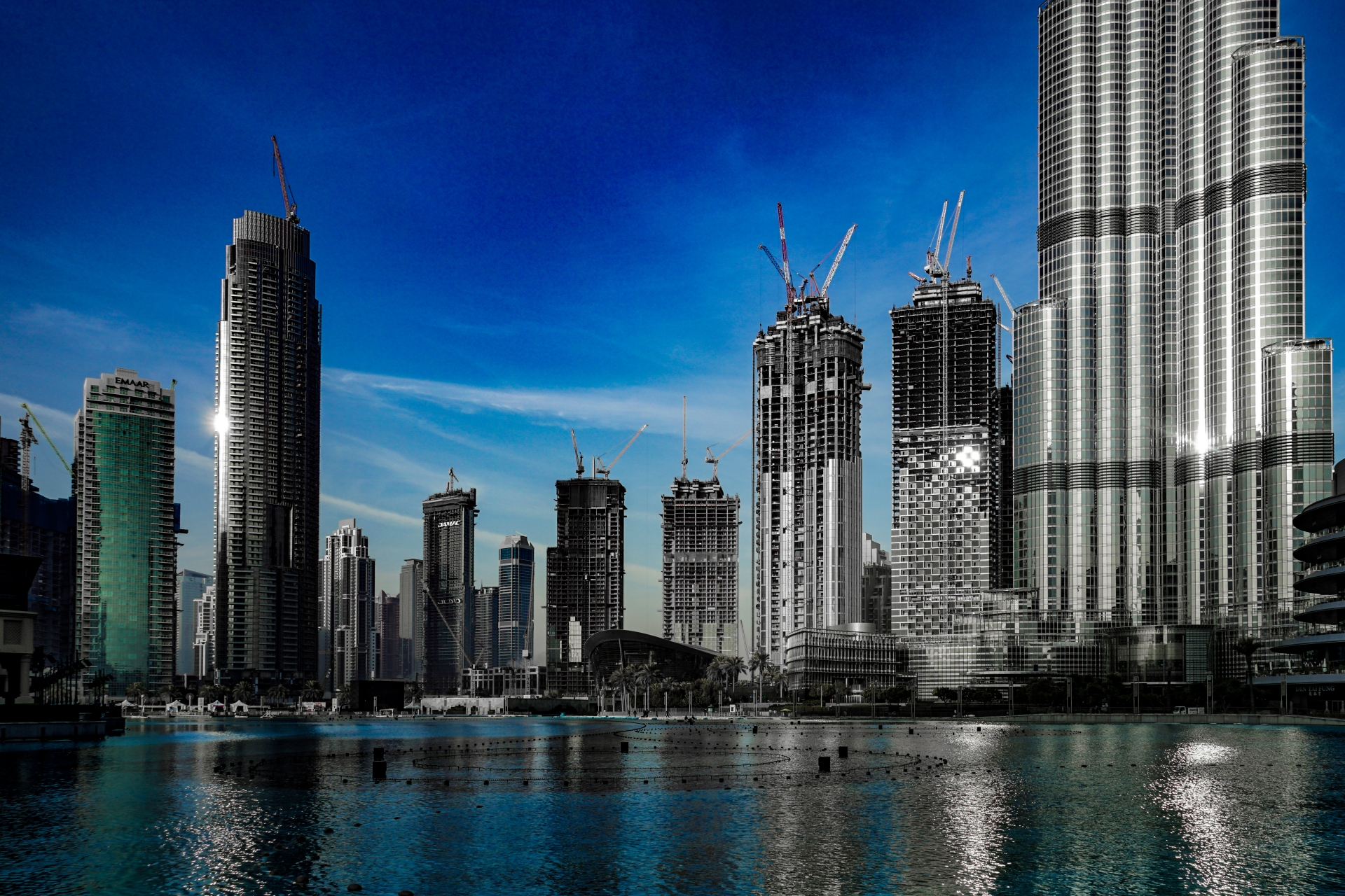 UAE相続法と日本の相続税はどう違う？海外資産承継で見落としやすいポイント