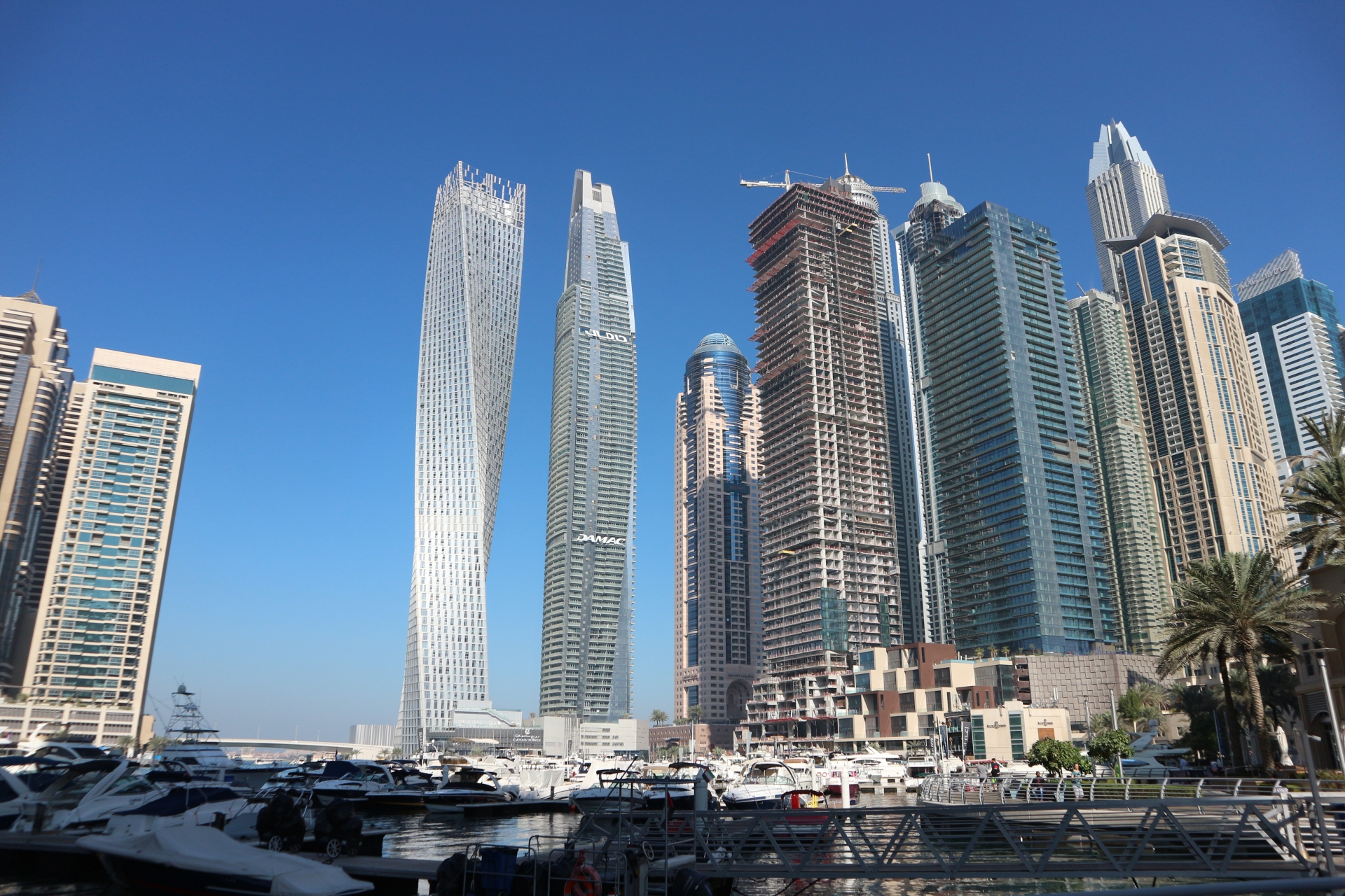 ドバイマリーナ